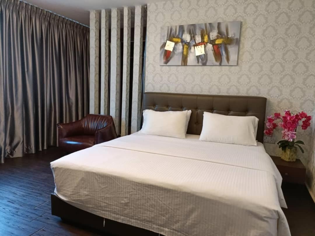 Raintree Boutique Hotel Kajang Exteriör bild