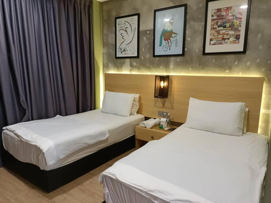 Raintree Boutique Hotel Kajang Exteriör bild